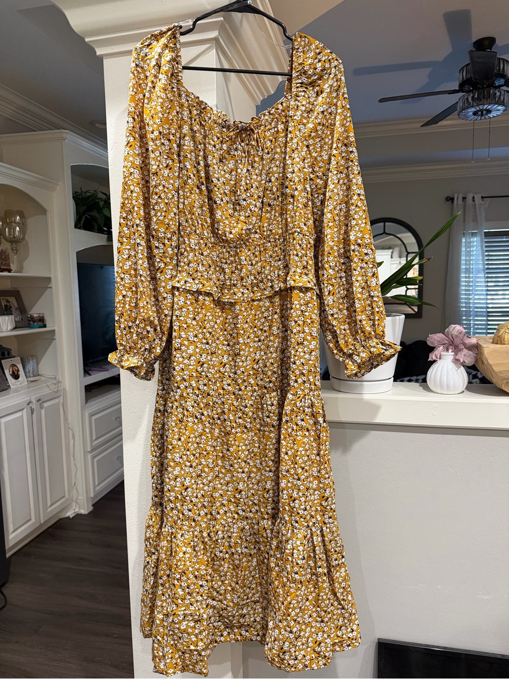 Hayden Women's Mustard Floral Tiered Midi Dress Sz XL